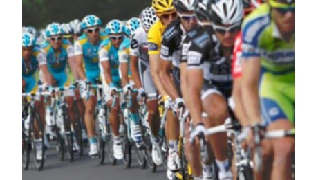 TOUR DE FRANCE